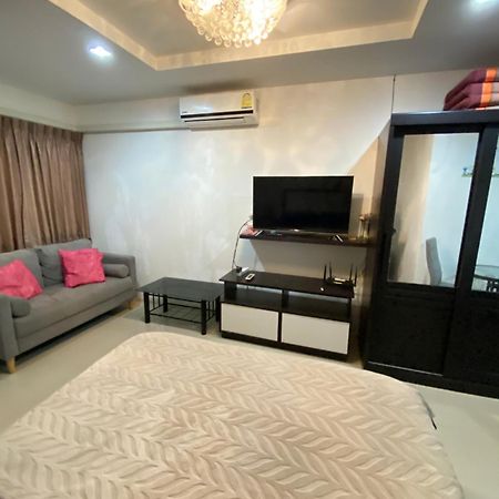 Beach 7 Condo, Pattaya Pantai Jomtien Luaran gambar