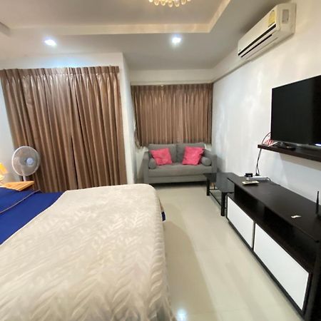 Beach 7 Condo, Pattaya Pantai Jomtien Luaran gambar