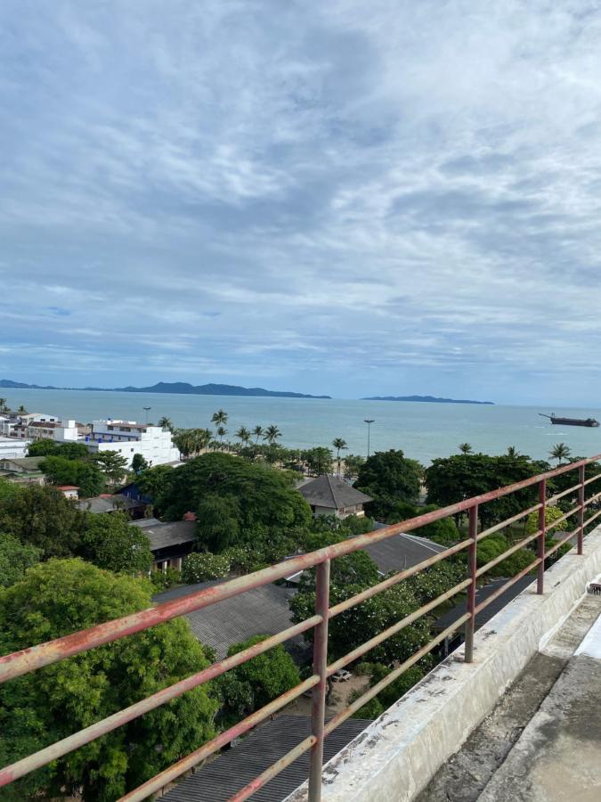 Beach 7 Condo, Pattaya Pantai Jomtien Luaran gambar