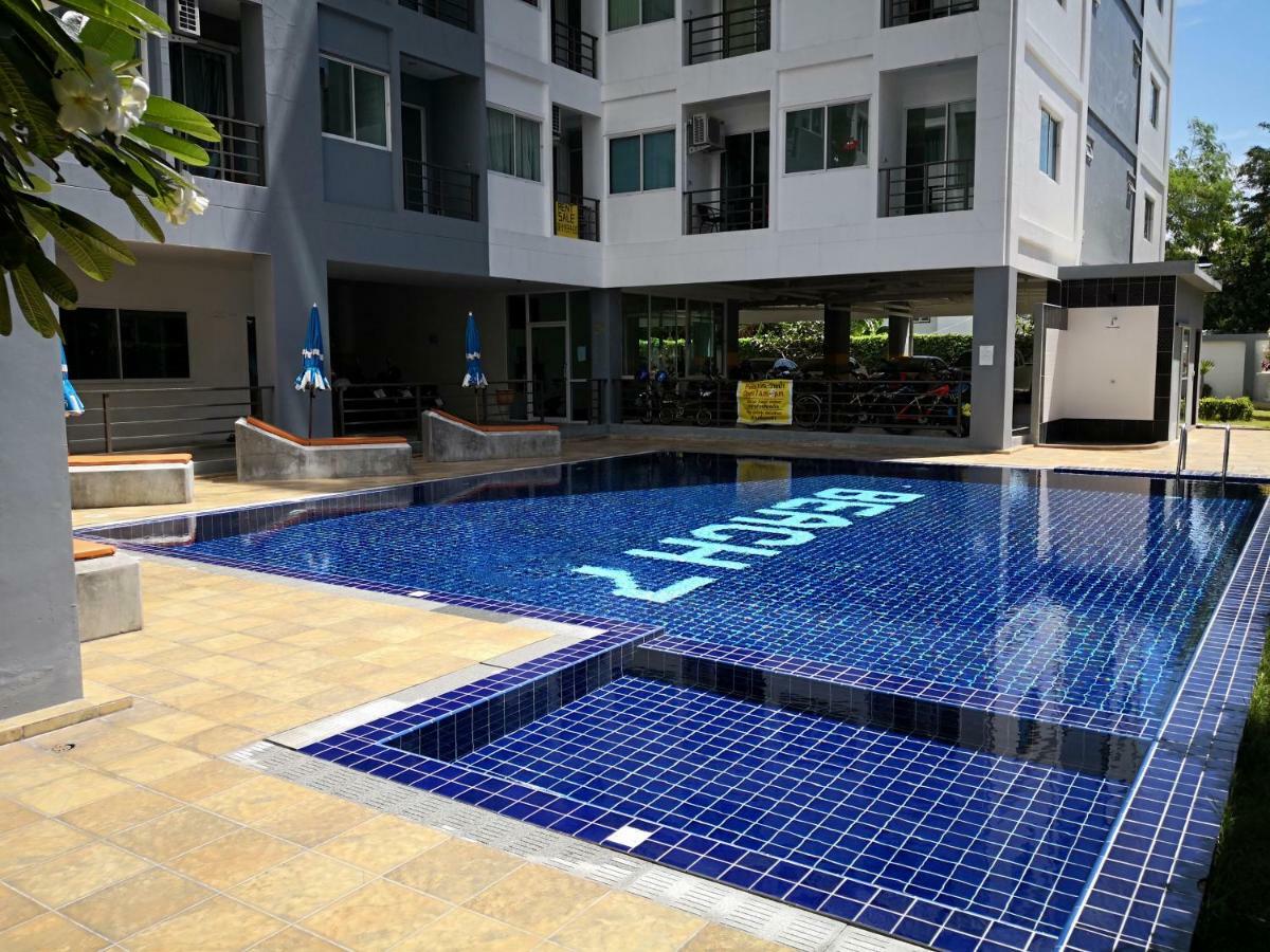 Beach 7 Condo, Pattaya Pantai Jomtien Luaran gambar